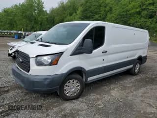 ✅ 2017 Ford Transit • VIN: 1FTYR2YM2HKB51983 • Лот: 56053945. Опубликован ранее на Copart с пробегом 143 786 миль. Бесплатный доступ к архиву аукционных продаж из США и подробный отчёт об истории автомобиля на DreamBid. Изображение 1.