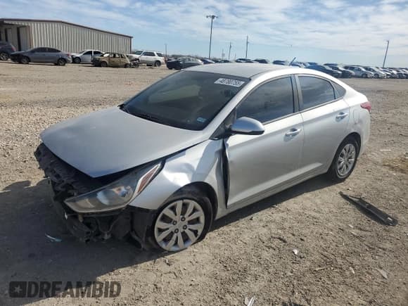 ✅ 2019 Hyundai Accent SE • VIN: 3KPC24A32KE071086 • Лот: 48780755. Опубликован ранее на Copart с пробегом 121 444 миль. Бесплатный доступ к архиву аукционных продаж из США и подробный отчёт об истории автомобиля на DreamBid. Изображение 1.