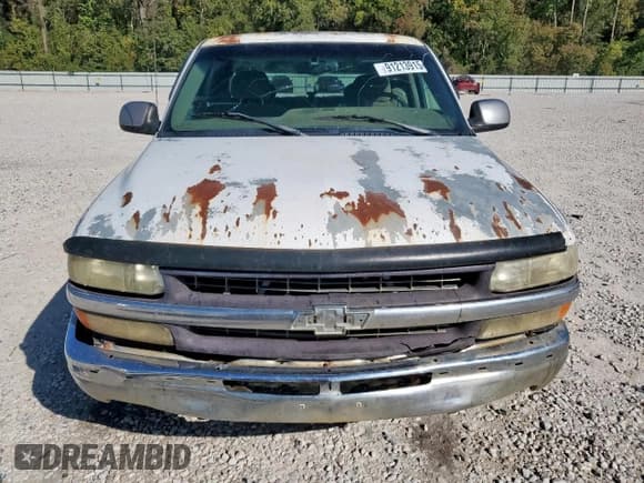 ✅ 2000 Chevrolet Silverado 1500 LS • VIN: 2GCEC19T1Y1112791 • Lot: 91213915. Listed on Copart with 352,495 mi. Free auction sales archive from the USA and detailed vehicle history report at DreamBid. Image 5.