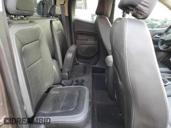 ✅ 2016 Chevrolet Colorado 4WD Z71 • VIN: 1GCHTDE3XG1185800 • Лот: 64133025. Опубликован ранее на Copart с пробегом 177 019 миль. Бесплатный доступ к архиву аукционных продаж из США и подробный отчёт об истории автомобиля на DreamBid. Изображение 10.