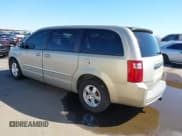 ✅ 2008 Dodge Grand Caravan SXT • VIN: 1D8HN54P48B136240 • Лот: 43348731. Опубликован ранее на IAAI с пробегом 143 410 миль. Бесплатный доступ к архиву аукционных продаж из США и подробный отчёт об истории автомобиля на DreamBid. Изображение 3.