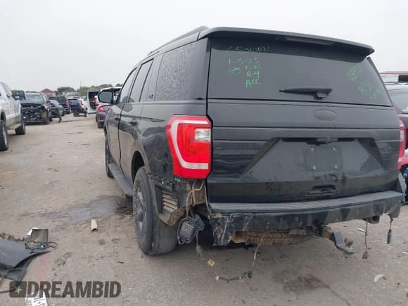 ✅ 2021 Ford Expedition XL • VIN: 1FMJU1FT5MEA84000 • Lot: 41273172. Listed on IAAI with 77,049 mi. Free auction sales archive from the USA and detailed vehicle history report at DreamBid. Image 3.