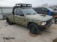 ✅ 1989 Toyota Pickup • VIN: JT4VN82D1K0000680 • Лот: 51096805. Опубликован ранее на Copart с пробегом 106 521 миль. Бесплатный доступ к архиву аукционных продаж из США и подробный отчёт об истории автомобиля на DreamBid. Изображение 4.