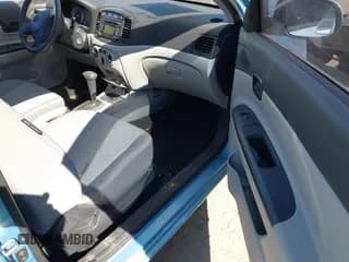 ✅ 2010 Hyundai Accent GS • VIN: KMHCM3AC7AU169885 • Лот: 41670830. Опубликован ранее на IAAI с пробегом 70 085 миль. Бесплатный доступ к архиву аукционных продаж из США и подробный отчёт об истории автомобиля на DreamBid. Изображение 5.