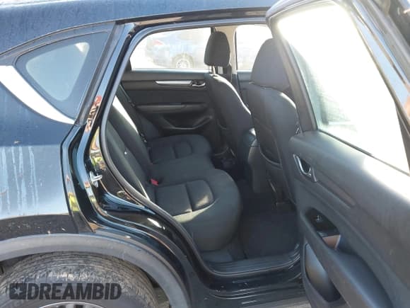 ✅ 2018 Mazda CX-5 Sport • VIN: JM3KFBBM6J0434578 • Lot: 43433925. Wystawiony na IAAI z przebiegiem 91 584 mil. Bezpłatny archiwum sprzedaży aukcyjnych z USA i szczegółowy raport historii pojazdu na DreamBid. Zdjęcie 8.