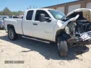 ✅ 2010 Chevrolet Silverado 2500HD • VIN: 1GC5CVBG3AZ266887 • Lot: 42055588. Wystawiony na IAAI z przebiegiem 150 946 mil. Bezpłatny archiwum sprzedaży aukcyjnych z USA i szczegółowy raport historii pojazdu na DreamBid. Zdjęcie 1.