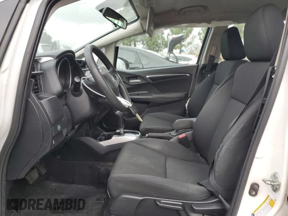 ✅ 2020 Honda Fit LX • VIN: 3HGGK5H46LM702033 • Lot: 84004605. Listed on Copart with 232,335 mi. Free auction sales archive from the USA and detailed vehicle history report at DreamBid. Image 7.