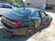 2021 BMW 3 Series 330i с VIN 3MW5R1J03M8B73097, выставлен на аукционе IAAI как лот 43364582 с пробегом 27 936 миль миль и . История ставок и продаж доступна на DreamBid. Изображение 4.