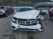 ✅ 2016 Mercedes-Benz GLC 300 • VIN: WDC0G4KB5GF100484 • Лот: 81566845. Опубликован ранее на Copart с пробегом 69 156 миль. Бесплатный доступ к архиву аукционных продаж из США и подробный отчёт об истории автомобиля на DreamBid. Изображение 5.
