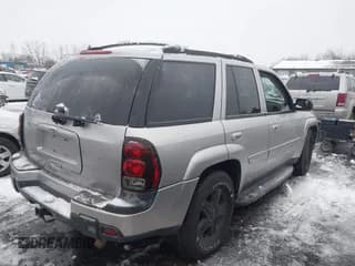 ✅ 2005 Chevrolet TrailBlazer LS • VIN: 1GNDT13S252136872 • Лот: 43823475. Опубликован ранее на IAAI с пробегом 162 147 миль. Бесплатный доступ к архиву аукционных продаж из США и подробный отчёт об истории автомобиля на DreamBid. Изображение 4.