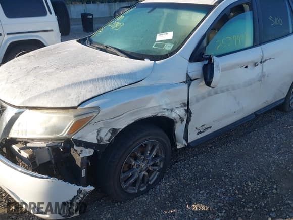 ✅ 2014 Nissan Pathfinder SL • VIN: 5N1AR2MM8EC615576 • Lot: 43374462. Listed on IAAI with Not provided. Free auction sales archive from the USA and detailed vehicle history report at DreamBid. Image 6.
