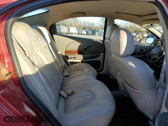 ✅ 2003 Chrysler 300M M • VIN: 2C3HE66G63H535527 • Lot: 84833024. Wystawiony na Copart z przebiegiem 162 089 mil. Bezpłatny archiwum sprzedaży aukcyjnych z USA i szczegółowy raport historii pojazdu na DreamBid. Zdjęcie 10.