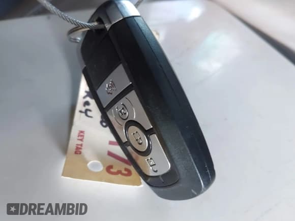 ✅ 2021 Ford Bronco • VIN: 1FMDE5CP3MLB06340 • Lot: 41681167. Wystawiony na IAAI z przebiegiem 28 520 mil. Bezpłatny archiwum sprzedaży aukcyjnych z USA i szczegółowy raport historii pojazdu na DreamBid. Zdjęcie 11.