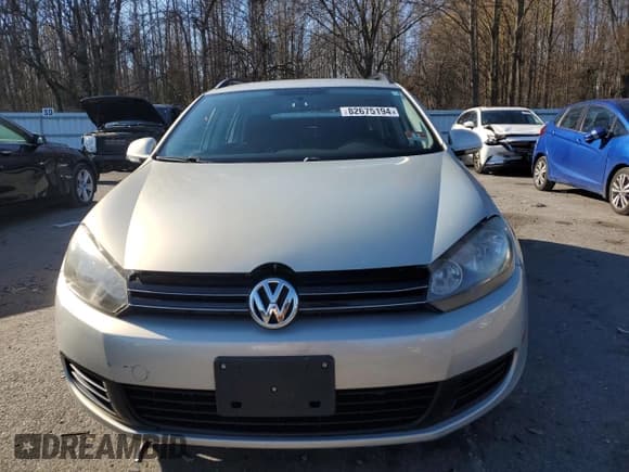 ✅ 2010 Volkswagen Jetta S • VIN: 3VWKX7AJ6AM660172 • Лот: 82675194. Опубликован ранее на Copart с пробегом 117 984 миль. Бесплатный доступ к архиву аукционных продаж из США и подробный отчёт об истории автомобиля на DreamBid. Изображение 5.