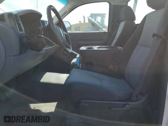 2008 Chevrolet Silverado 1500 Work Truck с VIN 1GCEC14X78Z249770, выставлен на аукционе Copart как лот 56223615 с пробегом 184 296 миль миль и Списание • Salvage title. История ставок и продаж доступна на DreamBid. Изображение 7.