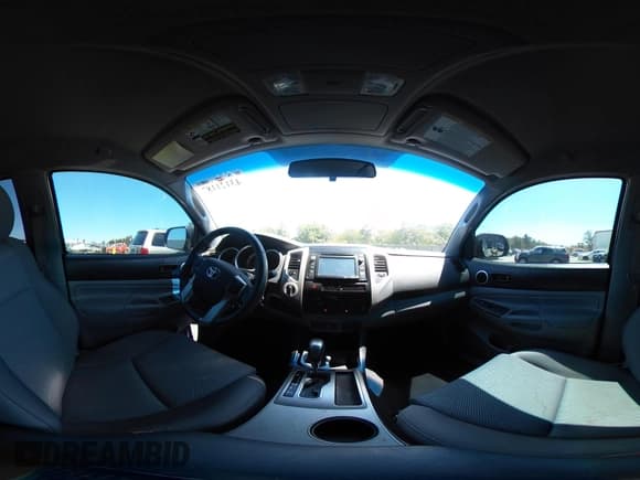 ✅ 2014 Toyota Tacoma • VIN: 3TMLU4EN3EM136656 • Лот: 43121187. Опубликован ранее на IAAI с пробегом 90 055 миль. Бесплатный доступ к архиву аукционных продаж из США и подробный отчёт об истории автомобиля на DreamBid. Изображение 18.