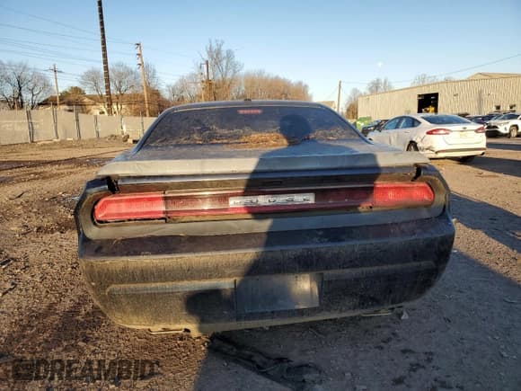 ✅ 2014 Dodge Challenger SXT • VIN: 2C3CDYAG7EH111177 • Lot: 84601574. Wystawiony na Copart z przebiegiem 113 252 mil. Bezpłatny archiwum sprzedaży aukcyjnych z USA i szczegółowy raport historii pojazdu na DreamBid. Zdjęcie 6.