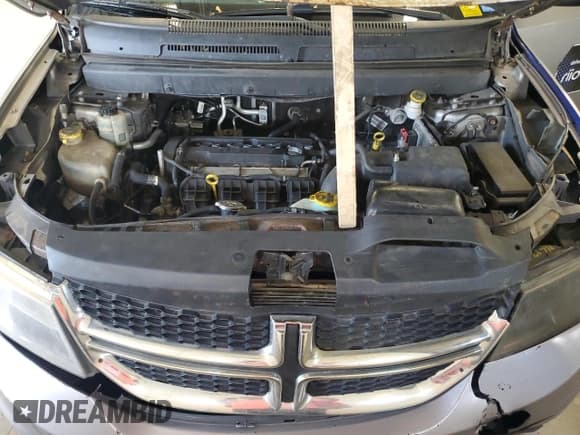 ✅ 2020 Dodge Journey SE Value • VIN: 3C4PDCAB5LT194889 • Лот: 80335365. Опубликован ранее на Copart с пробегом 251 848 миль. Бесплатный доступ к архиву аукционных продаж из США и подробный отчёт об истории автомобиля на DreamBid. Изображение 12.