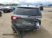 ✅ 2021 GMC Acadia SLT • VIN: 1GKKNMLS0MZ193545 • Lot: 70705515. Listed on Copart with 54,166 mi. Free auction sales archive from the USA and detailed vehicle history report at DreamBid. Image 6.