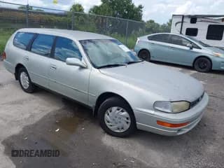 ✅ 1994 Toyota Camry • VIN: 4T1SK12W0RU417369 • Lot: 42929584. Listed on IAAI with 224,569 mi. Free auction sales archive from the USA and detailed vehicle history report at DreamBid. Image 1.