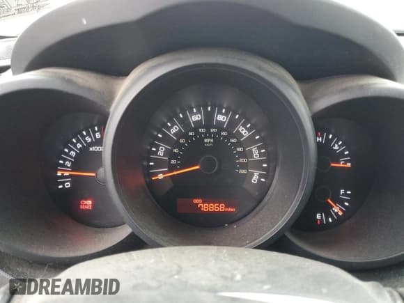 ✅ 2011 Kia Soul • VIN: KNDJT2A14B7307468 • Лот: 58817995. Опубликован ранее на Copart с пробегом 78 868 миль. Бесплатный доступ к архиву аукционных продаж из США и подробный отчёт об истории автомобиля на DreamBid. Изображение 9.