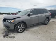 ✅ 2019 Nissan Pathfinder SL • VIN: 5N1DR2MM7KC606022 • Lot: 70545525. Wystawiony na Copart z przebiegiem 63 580 mil. Bezpłatny archiwum sprzedaży aukcyjnych z USA i szczegółowy raport historii pojazdu na DreamBid. Zdjęcie 1.