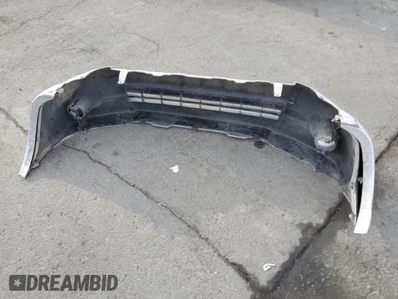 ✅ 2009 Toyota Tacoma PreRunner • VIN: 3TMKU72N59M018776 • Lot: 91198475. Wystawiony na Copart z przebiegiem 200 968 mil. Bezpłatny archiwum sprzedaży aukcyjnych z USA i szczegółowy raport historii pojazdu na DreamBid. Zdjęcie 12.