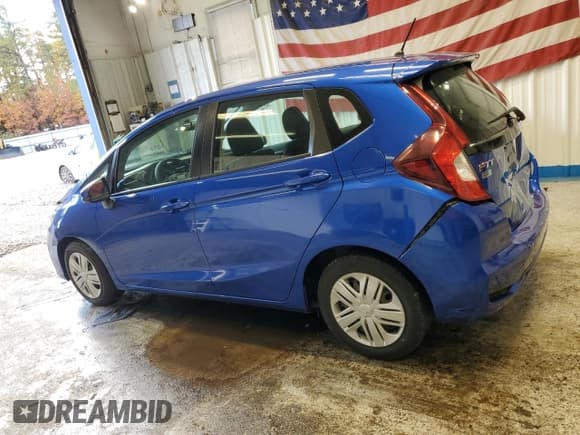 ✅ 2019 Honda Fit LX • VIN: 3HGGK5H48KM738868 • Lot: 87007185. Listed on Copart with 45,579 mi. Free auction sales archive from the USA and detailed vehicle history report at DreamBid. Image 2.