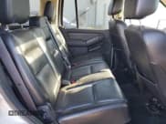 ✅ 2006 Mercury Mountaineer Luxury • VIN: 4M2EU47E26UJ24060 • Lot: 77242924. Wystawiony na Copart z przebiegiem 193 091 mil. Bezpłatny archiwum sprzedaży aukcyjnych z USA i szczegółowy raport historii pojazdu na DreamBid. Zdjęcie 11.