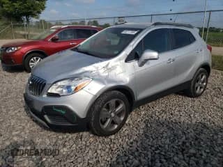 ✅ 2014 Buick Encore • VIN: KL4CJASB9EB643127 • Lot: 68717765. Wystawiony na Copart z przebiegiem 70 337 mil. Bezpłatny archiwum sprzedaży aukcyjnych z USA i szczegółowy raport historii pojazdu na DreamBid. Zdjęcie 1.