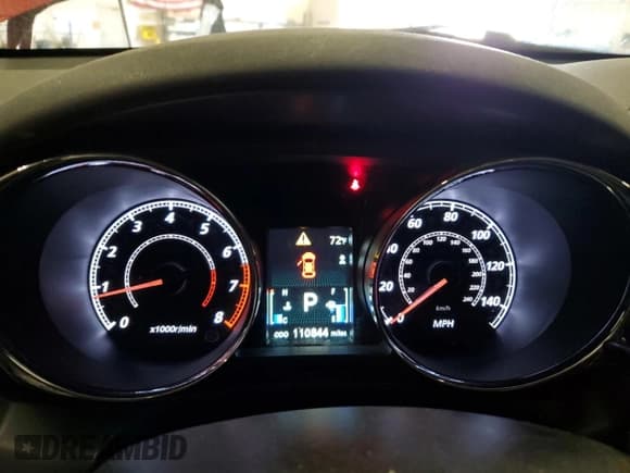 ✅ 2018 Mitsubishi Outlander SEL • VIN: JA4AP4AWXJU001266 • Lot: 82195485. Listed on Copart with 110,844 mi. Free auction sales archive from the USA and detailed vehicle history report at DreamBid. Image 9.