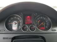 ✅ 2007 Volkswagen Passat 2.0T • VIN: WVWLK73CX7E003488 • Лот: 71120244. Опубликован ранее на Copart с пробегом 120 008 миль. Бесплатный доступ к архиву аукционных продаж из США и подробный отчёт об истории автомобиля на DreamBid. Изображение 9.