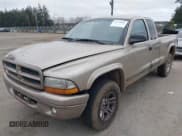✅ 2004 Dodge Dakota SLT • VIN: 1D7HG42N44S525545 • Lot: 41739083. Wystawiony na IAAI z przebiegiem 266 353 mil. Bezpłatny archiwum sprzedaży aukcyjnych z USA i szczegółowy raport historii pojazdu na DreamBid. Zdjęcie 2.