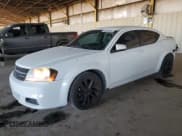 ✅ 2014 Dodge Avenger SXT • VIN: 1C3CDZCG3EN121117 • Lot: 84933384. Wystawiony na Copart z przebiegiem 121 437 mil. Bezpłatny archiwum sprzedaży aukcyjnych z USA i szczegółowy raport historii pojazdu na DreamBid. Zdjęcie 1.