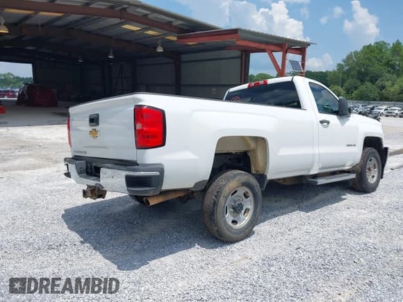✅ 2015 Chevrolet Silverado 2500HD Work Truck • VIN: 1GC0CUEG0FZ502953 • Lot: 42425034. Wystawiony na IAAI z przebiegiem Nie podano. Bezpłatny archiwum sprzedaży aukcyjnych z USA i szczegółowy raport historii pojazdu na DreamBid. Zdjęcie 4.