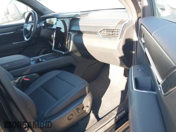 ✅ 2024 GMC Acadia AWD Elevation • VIN: 1GKENNKS0RJ202447 • Lot: 41698937. Listed on IAAI with 11,025 mi. Free auction sales archive from the USA and detailed vehicle history report at DreamBid. Image 5.