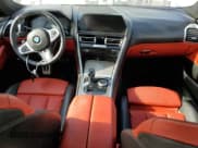 ✅ 2021 BMW 8 Series 840i • VIN: WBAGV4C00MCF65565 • Лот: 72652692. Опубликован ранее на Copart с пробегом Не указан. Бесплатный доступ к архиву аукционных продаж из США и подробный отчёт об истории автомобиля на DreamBid. Изображение 8.