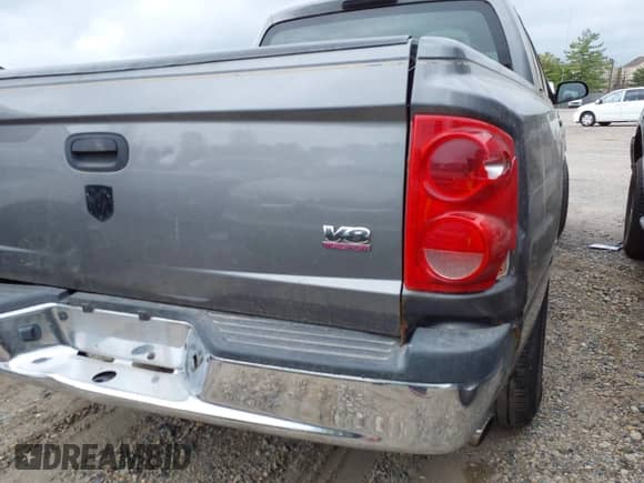 2006 Dodge Dakota SLT with VIN 1D7HE48N06S580705, listed as a IAAI auction lot 42120728 with 206,420 mi miles and . Bid and sale history available at DreamBid. Image 15.