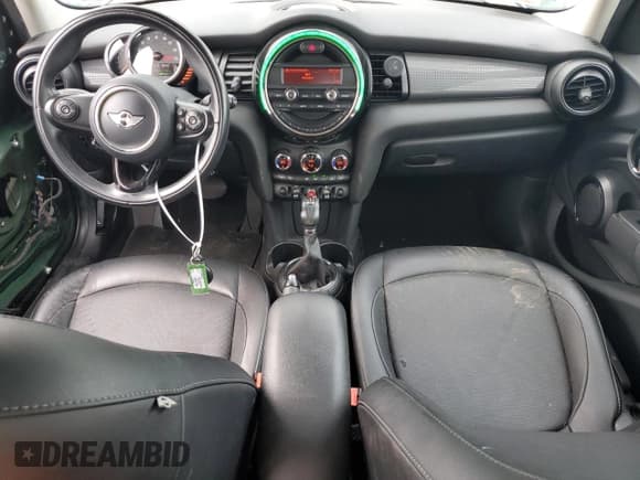 ✅ 2015 MINI Hardtop 4 Door • VIN: WMWXS5C51FT830049 • Lot: 57318635. Listed on Copart with 68,208 mi. Free auction sales archive from the USA and detailed vehicle history report at DreamBid. Image 8.