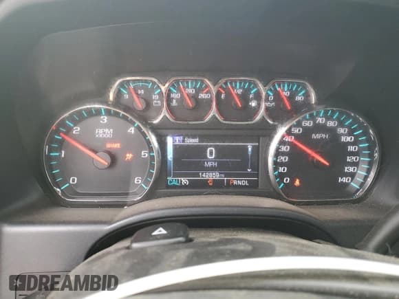 ✅ 2018 Chevrolet Silverado 1500 LT • VIN: 1GCVKREC4JZ216390 • Лот: 86743035. Опубликован ранее на Copart с пробегом 142 859 миль. Бесплатный доступ к архиву аукционных продаж из США и подробный отчёт об истории автомобиля на DreamBid. Изображение 9.