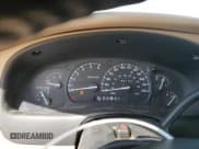 ✅ 1998 Ford Explorer XL • VIN: 1FMZU34E5WZA88594 • Lot: 50847355. Listed on Copart with 146,183 mi. Free auction sales archive from the USA and detailed vehicle history report at DreamBid. Image 9.