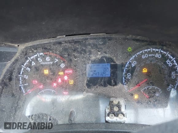 ✅ 2017 Toyota Tacoma SR • VIN: 5TFRX5GN6HX076293 • Лот: 42340777. Опубликован ранее на IAAI с пробегом 247 125 миль. Бесплатный доступ к архиву аукционных продаж из США и подробный отчёт об истории автомобиля на DreamBid. Изображение 7.