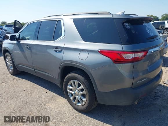 ✅ 2020 Chevrolet Traverse LT Cloth • VIN: 1GNERGKW4LJ123957 • Лот: 43155040. Опубликован ранее на IAAI с пробегом 104 510 миль. Бесплатный доступ к архиву аукционных продаж из США и подробный отчёт об истории автомобиля на DreamBid. Изображение 3.