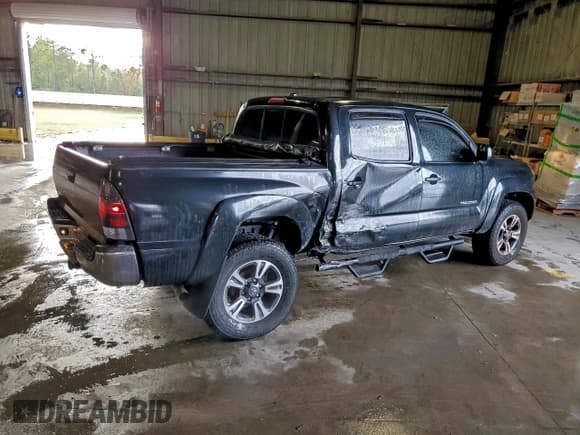 ✅ 2010 Toyota Tacoma PreRunner • VIN: 3TMJU4GNXAM103362 • Лот: 95138125. Опубликован ранее на Copart с пробегом 172 612 миль. Бесплатный доступ к архиву аукционных продаж из США и подробный отчёт об истории автомобиля на DreamBid. Изображение 3.