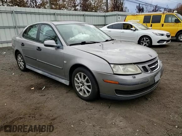 ✅ 2004 Saab 9-3 Linear • VIN: YS3FB45S541042937 • Lot: 77580564. Wystawiony na Copart z przebiegiem 195 382 mil. Bezpłatny archiwum sprzedaży aukcyjnych z USA i szczegółowy raport historii pojazdu na DreamBid. Zdjęcie 11.