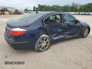 2011 Hyundai Genesis z VIN KMHGC4DF5BU124185, wystawiony jako Copart lot #71225784 z przebiegiem 127 638 mil mil oraz Szkoda całkowita • Salvage title. Historia ofert i sprzedaży dostępna na DreamBid. Obrazek 3.