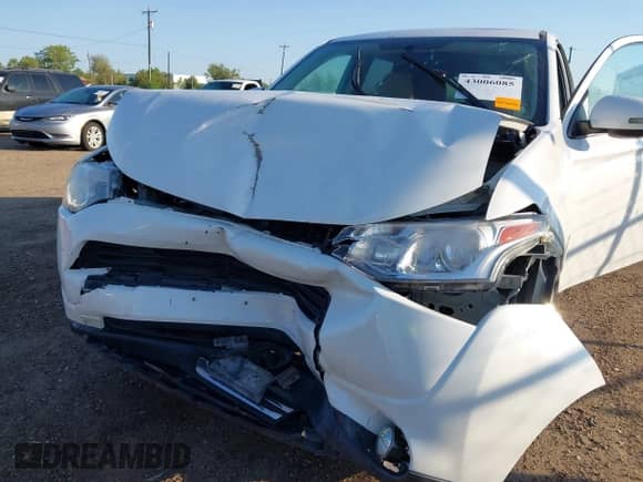 2014 Mitsubishi Outlander SE с VIN JA4AD3A30EZ019082, выставлен на аукционе IAAI как лот 43006085 с пробегом 116 172 миль миль и . История ставок и продаж доступна на DreamBid. Изображение 6.