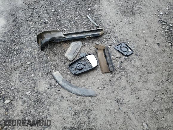 ✅ 2023 Ford Transit • VIN: 1FDAX2X84PKA86334 • Lot: 84940534. Wystawiony na Copart z przebiegiem 14 670 mil. Bezpłatny archiwum sprzedaży aukcyjnych z USA i szczegółowy raport historii pojazdu na DreamBid. Zdjęcie 13.