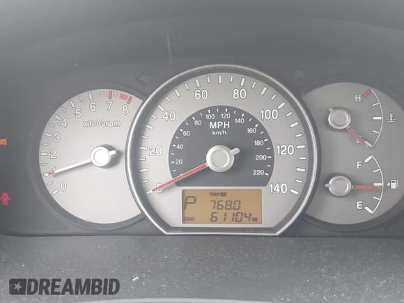 ✅ 2007 Kia Rondo EX • VIN: KNAFG526077116012 • Lot: 43106317. Wystawiony na IAAI z przebiegiem 61 104 mil. Bezpłatny archiwum sprzedaży aukcyjnych z USA i szczegółowy raport historii pojazdu na DreamBid. Zdjęcie 7.