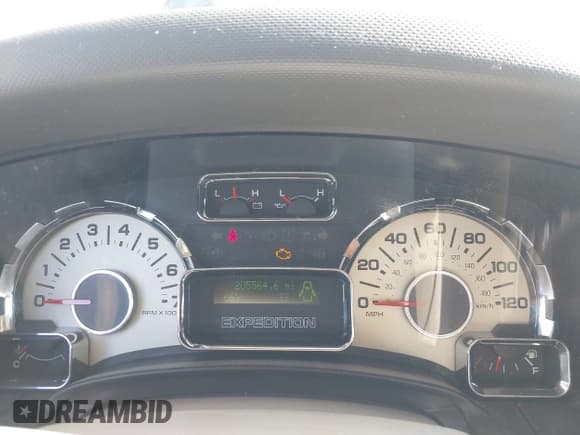 ✅ 2013 Ford Expedition Max XLT • VIN: 1FMJK1J50DEF19696 • Lot: 43611654. Wystawiony na IAAI z przebiegiem 206 000 mil. Bezpłatny archiwum sprzedaży aukcyjnych z USA i szczegółowy raport historii pojazdu na DreamBid. Zdjęcie 7.